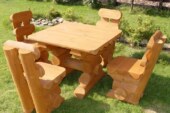 Разная деревянная мебель требует разной отделки